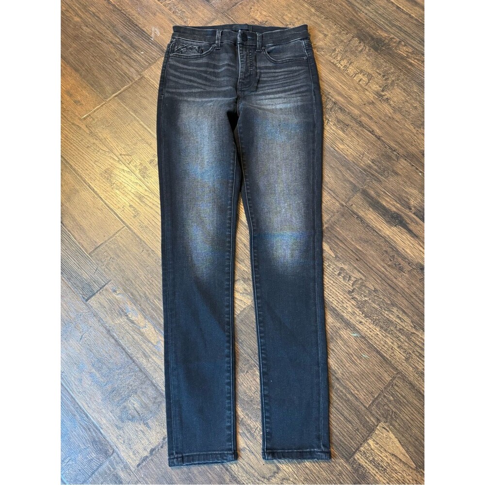 Buckle Women's Black Skinny Jeans with Subtle Fade